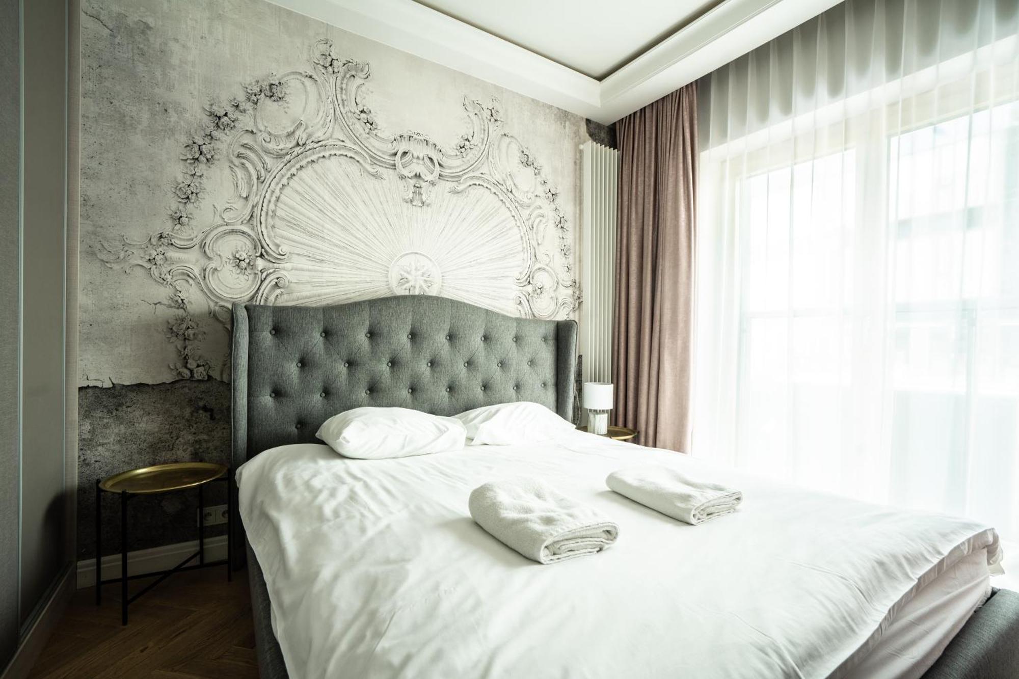 Vipwarsawapartments Sapphire Mennica * Warszawa
