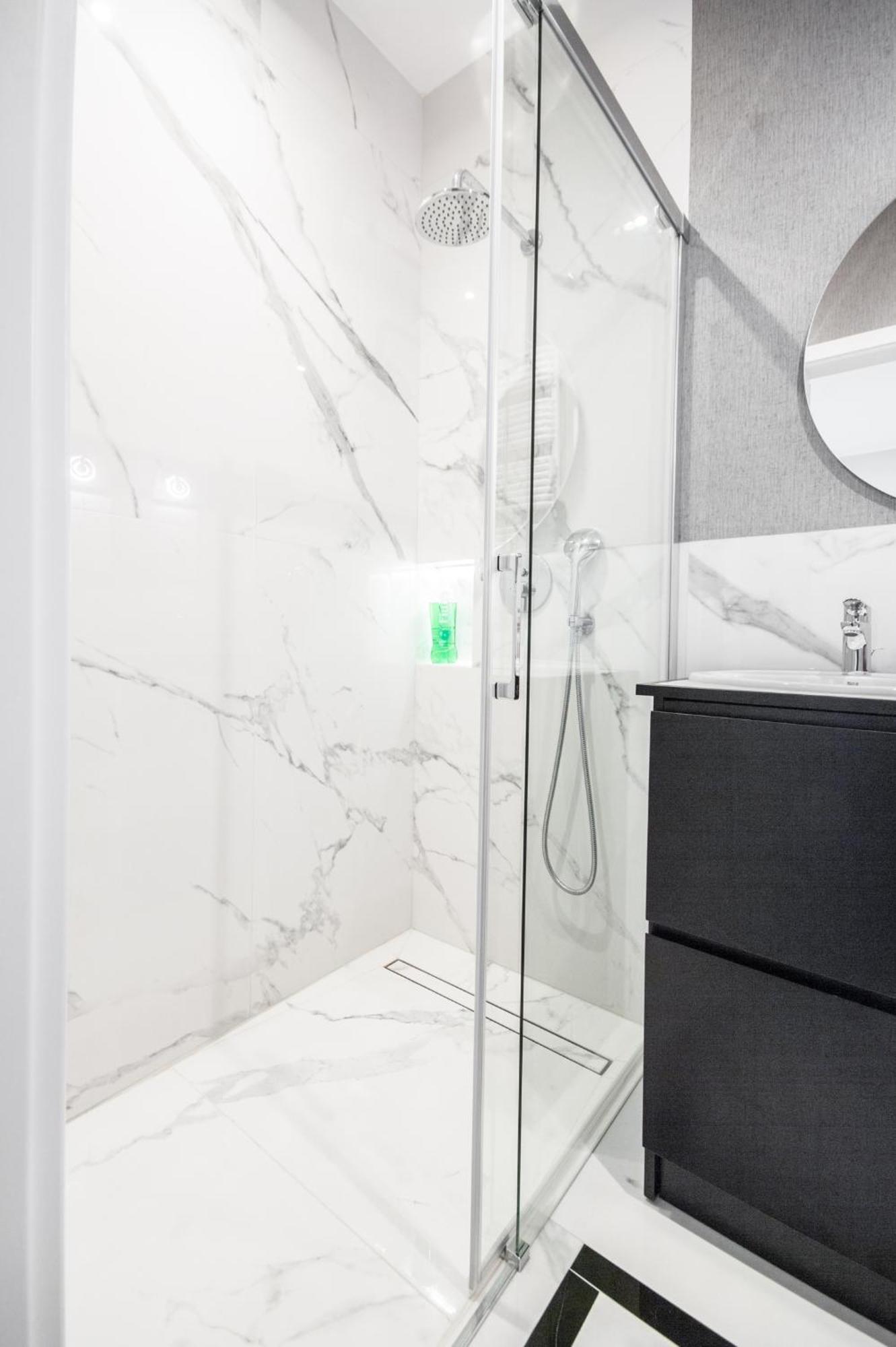 Vipwarsawapartments Sapphire Mennica *